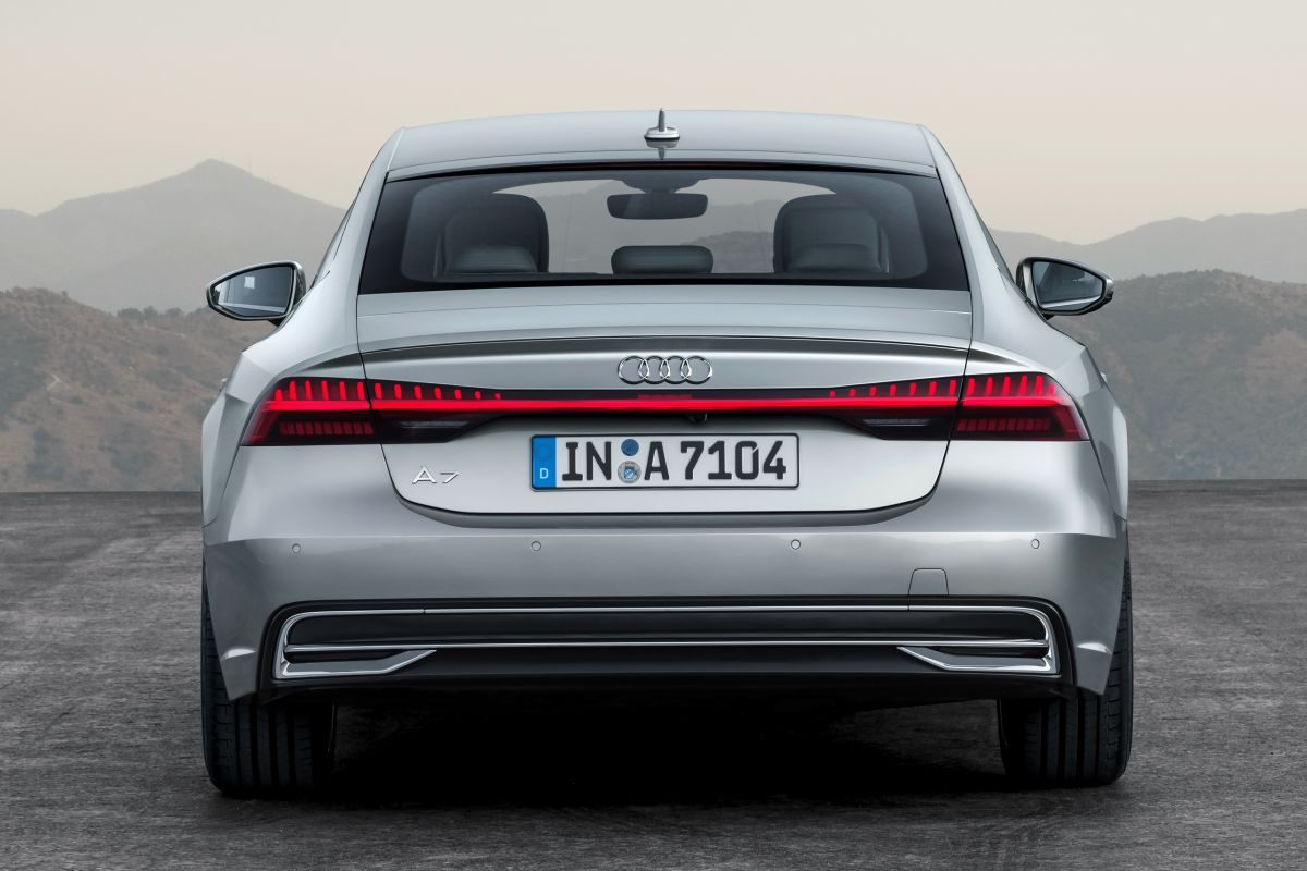 Audi A7 Sportback · Grey — image 3