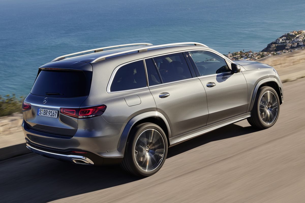 Mercedes-Benz GLS · Silver — image 5