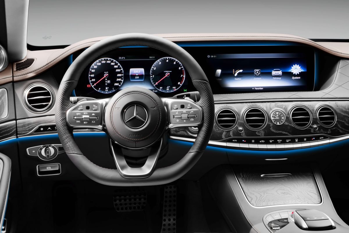 Mercedes-Benz S-Class · Silver — image 5